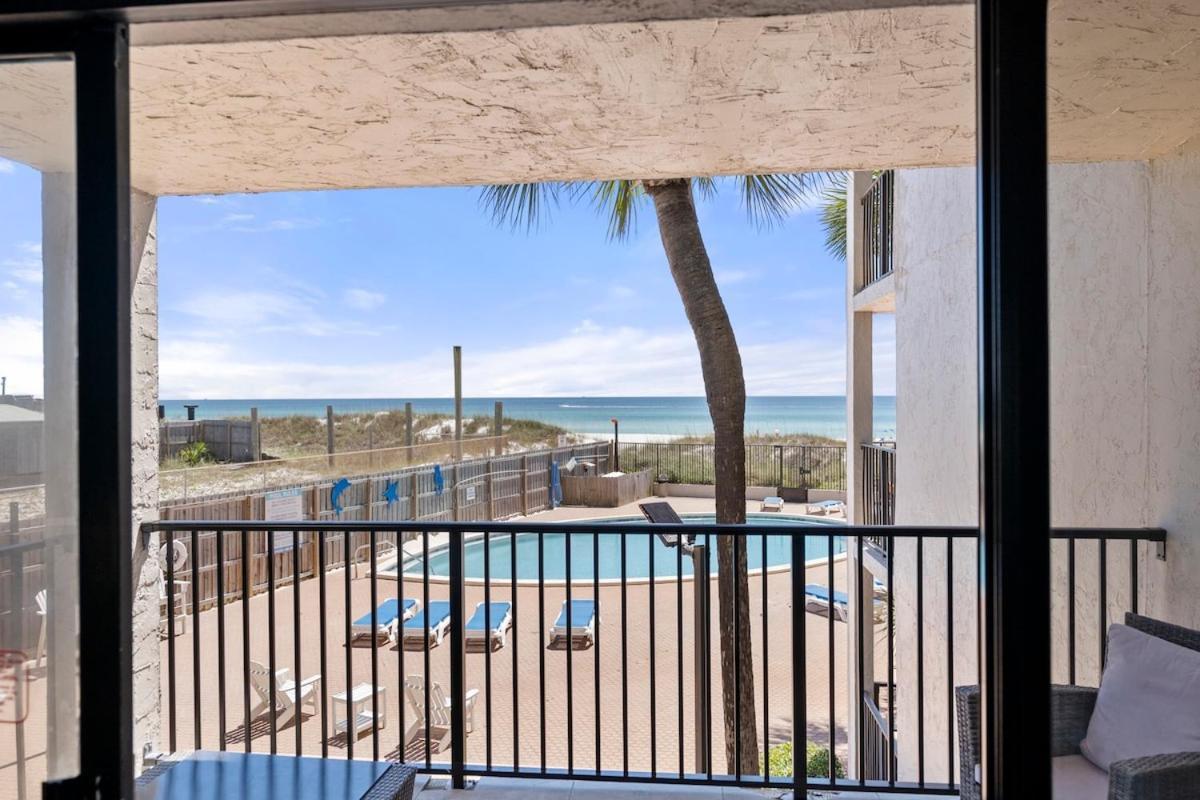 Apartment Moondrifter 205 - Sand-side Oasis - Sleeps 6 *