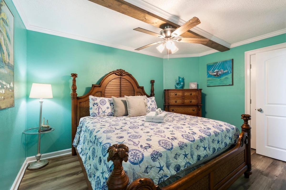 Moondrifter 205 - Sand-side Oasis - Sleeps 6 * Panama City Beach